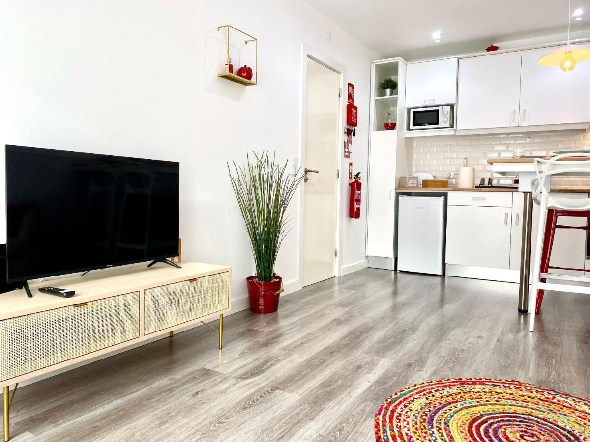Red Apartment Em Fatima A 250M Do Santuario Экстерьер фото