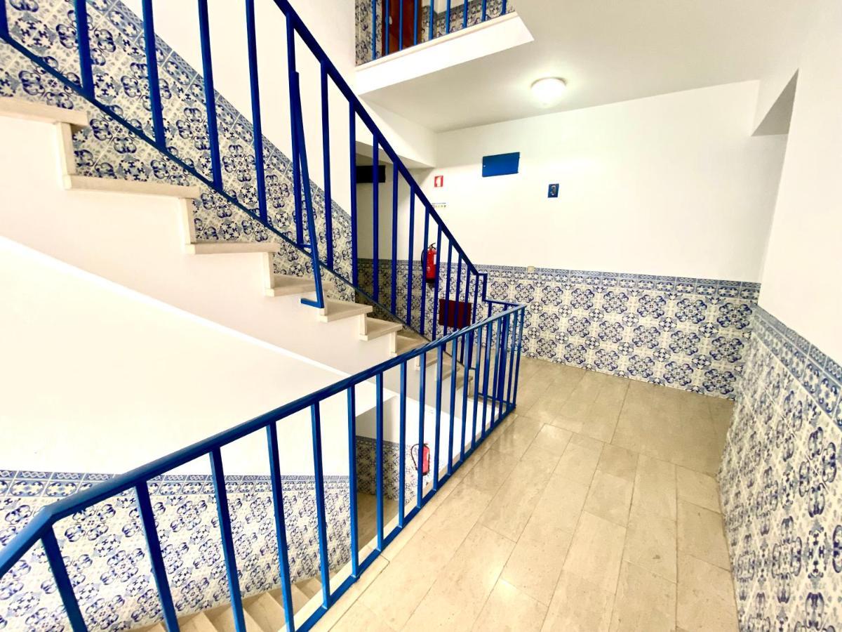 Red Apartment Em Fatima A 250M Do Santuario Экстерьер фото